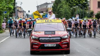 Men’s Tour de France VIP Tickets VIP Access - Day on Course in a official car - Tour de France - 2025