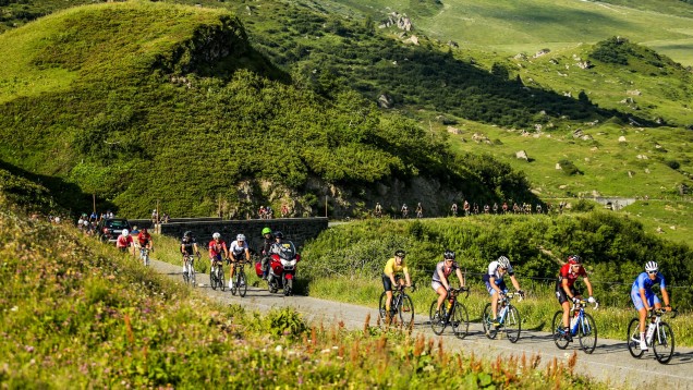 VIP Cycling Tour - L'Etape du Tour Guided Experience - TOUR DE FRANCE 2025