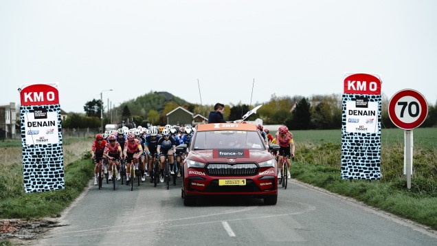 VIP Access - Departure Village - Paris-Roubaix Femmes 2025