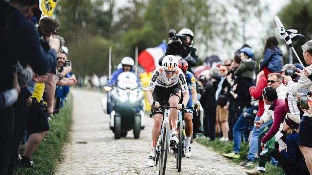 VIP Access - Departure Village - Paris-Roubaix Femmes 2025