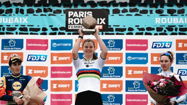 VIP Access - Vélodrome Arrival Area  - Paris-Roubaix Femmes 2025